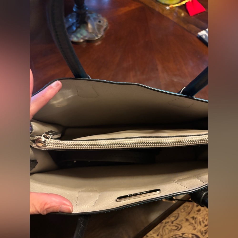 Michael Kors Mercer Handbag with Crossbody - Picture 14 of 14